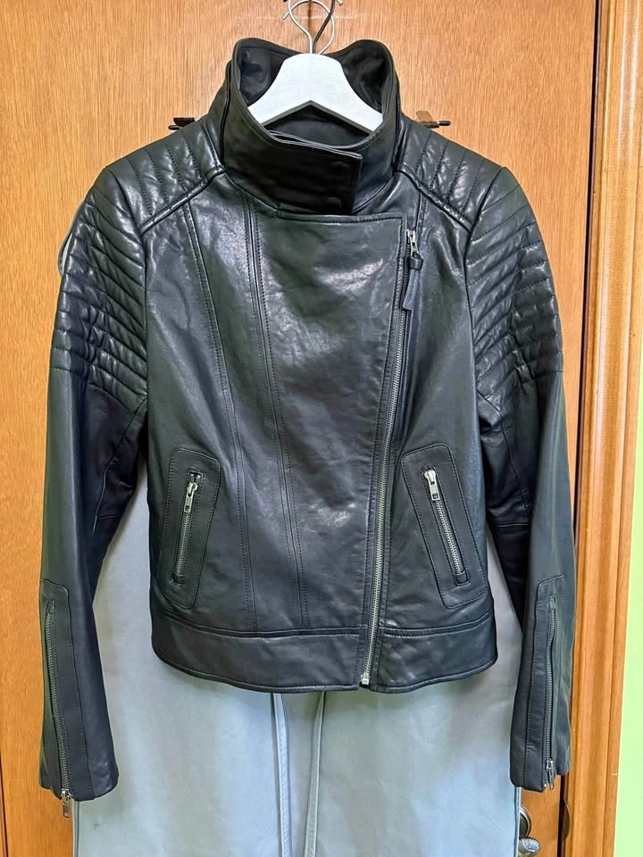 Mackage Leather Jacket size L exclusively made for Aritzia