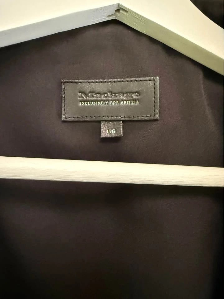 Mackage Leather Jacket size L exclusively made for Aritzia - photo 2