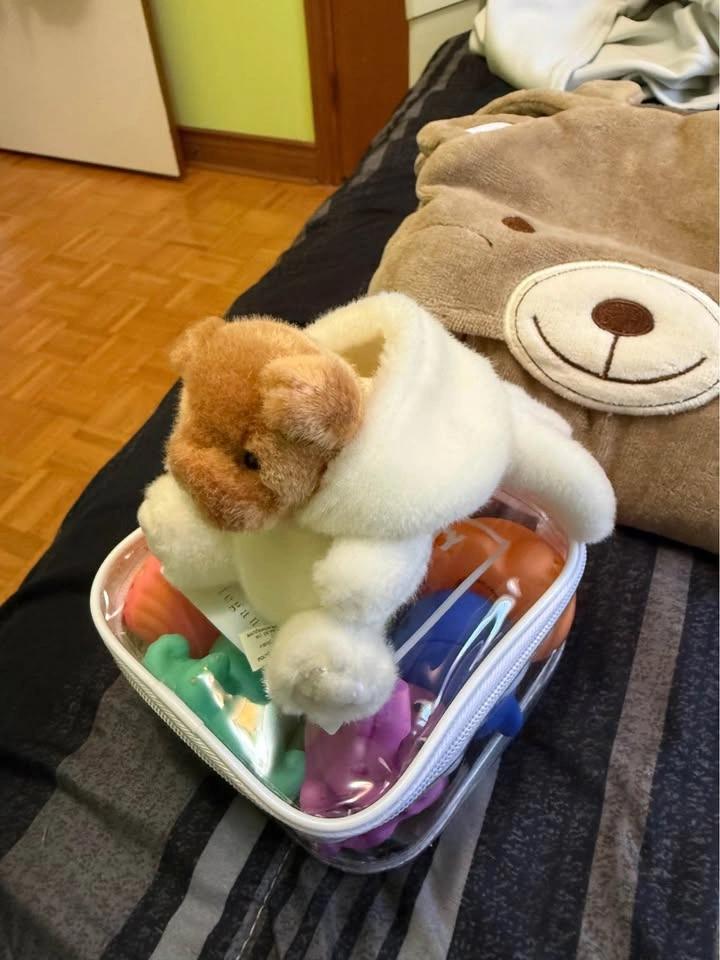 Baby stuff from Indigo- several items listed - photo 3