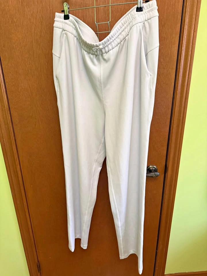 Lululemon pants Size 16