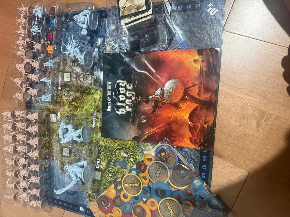 Blood Rage Board Game + 3D Printed Organizer – Complete - photo 2