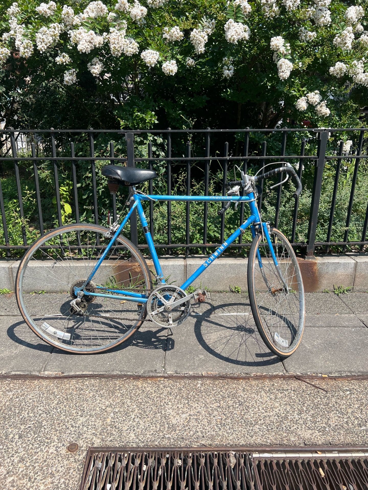 Schwinn Bike | 10 Speed | Good Condition