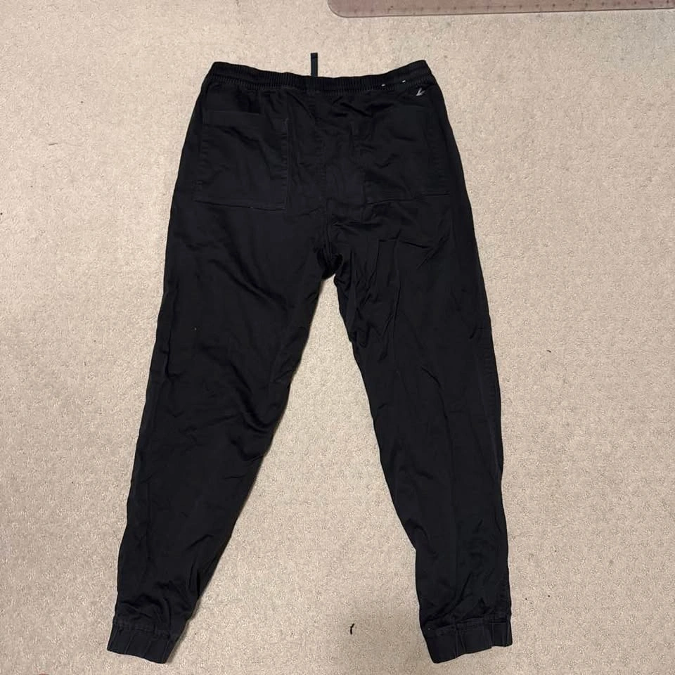 uniqlo relaxed jogger pants w/ drawstrings - photo 2