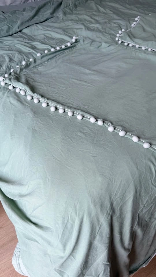 Pastel Green Queen Duvet Set for Sale - photo 2