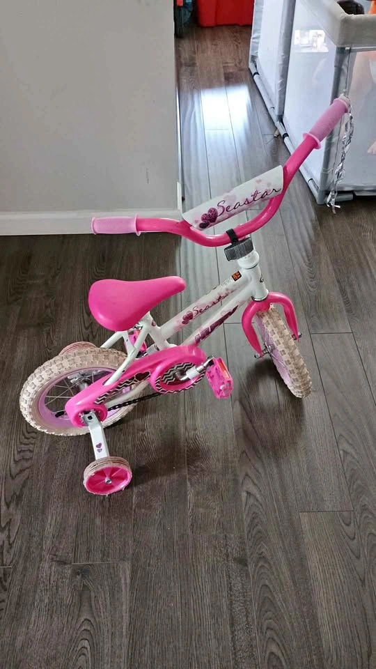 12-inch bike for girls aged 2 to 4