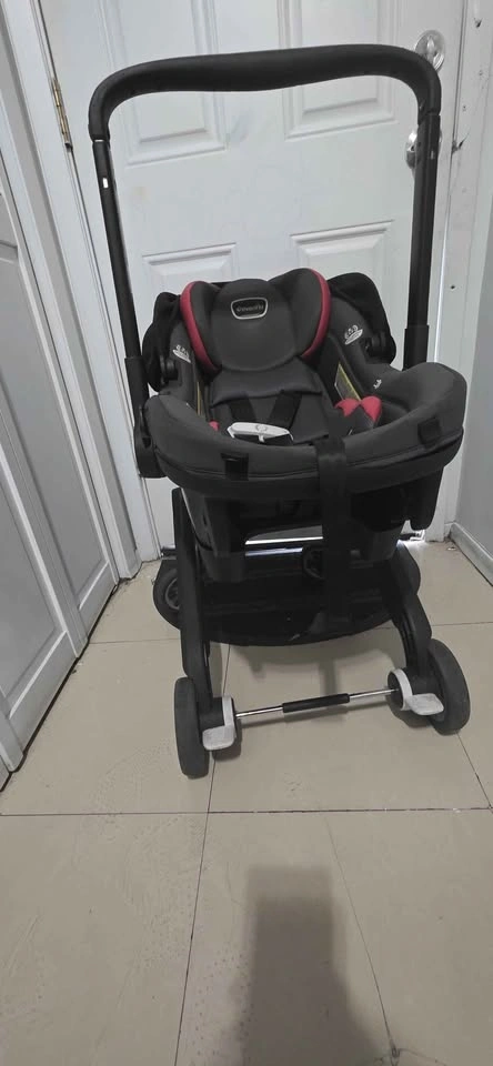 Evenflo Shyft DualRide - 2-in-1 Stroller and Car Seat - photo 5