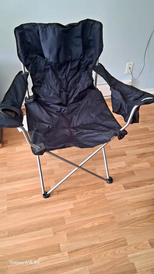 Terra Gear Camping chair with cooler and pocket