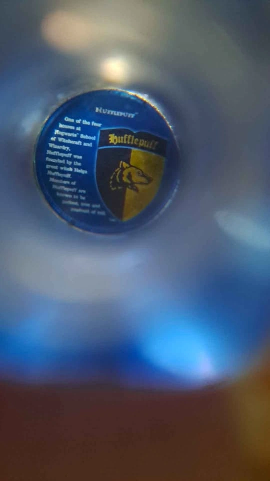 Harry Potter Hufflepuff Story Scope Clip-On New in Package - photo 3
