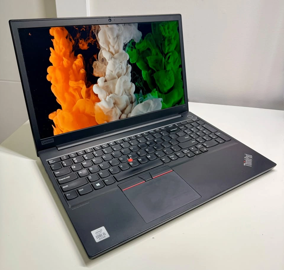 Lenovo ThinkPad E15 15" Laptop / i5-10210U / 16GB RAM / 256GB