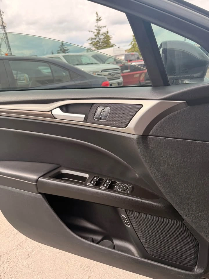 2017 Ford Fusion Plug-in Hybrid - photo 5