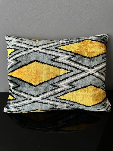 Les Ottomans Silk Velvet Throw Cushion with Insert
