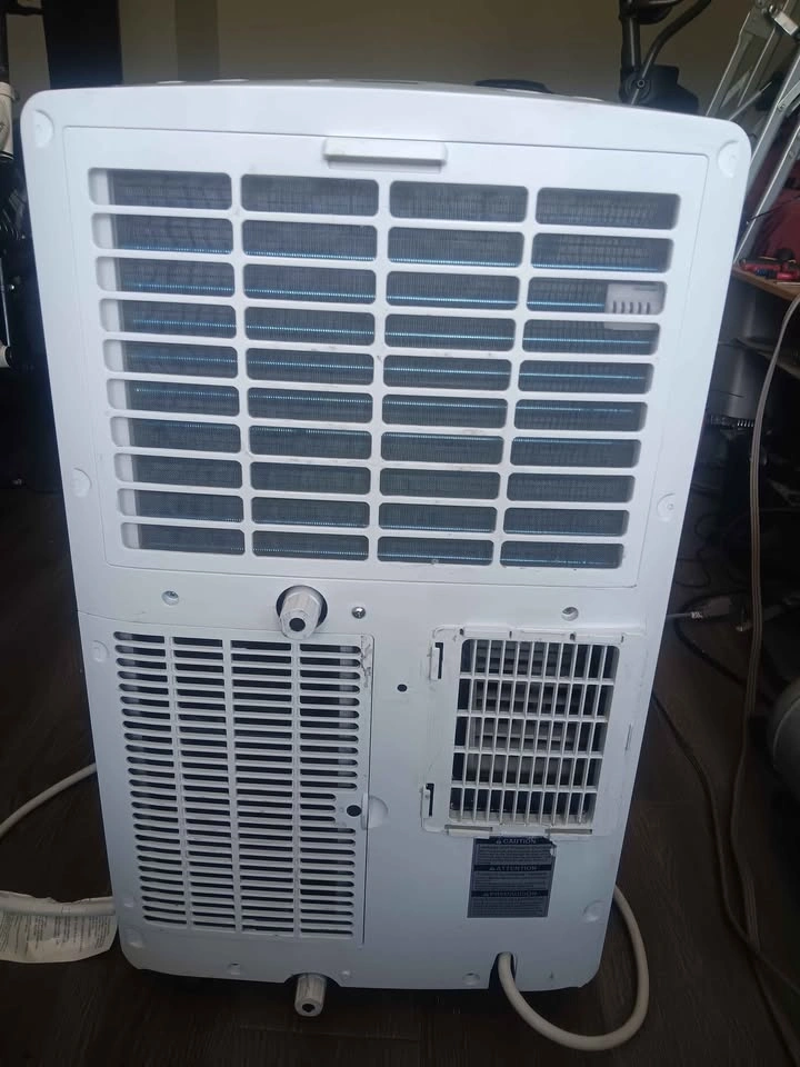 LG LP0825WSB Portable Air Conditioner - photo 4