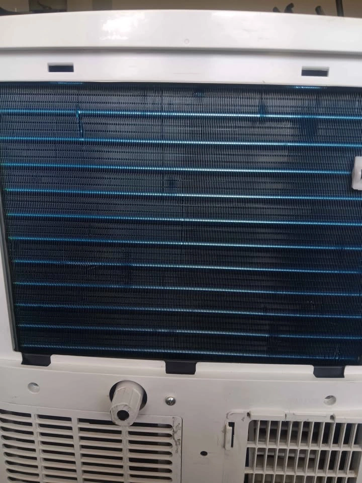 LG LP0825WSB Portable Air Conditioner - photo 5