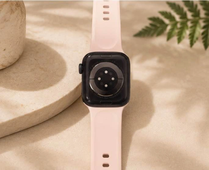 Apple Watch Series 7 (41mm, GPS Only) $170 - photo 2