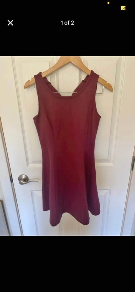 Cute Maroon/Burgundy Dress with keyhole