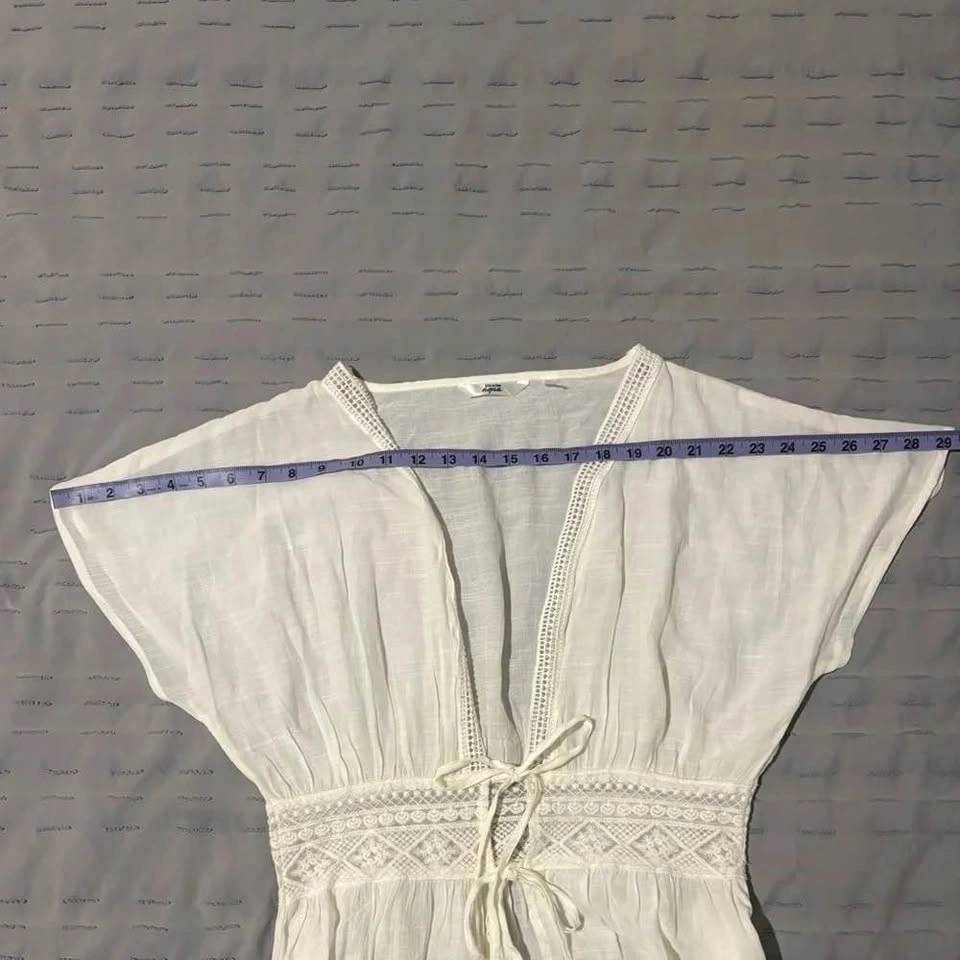 La Vie En Rose • Medium • White Cover-Up - photo 4