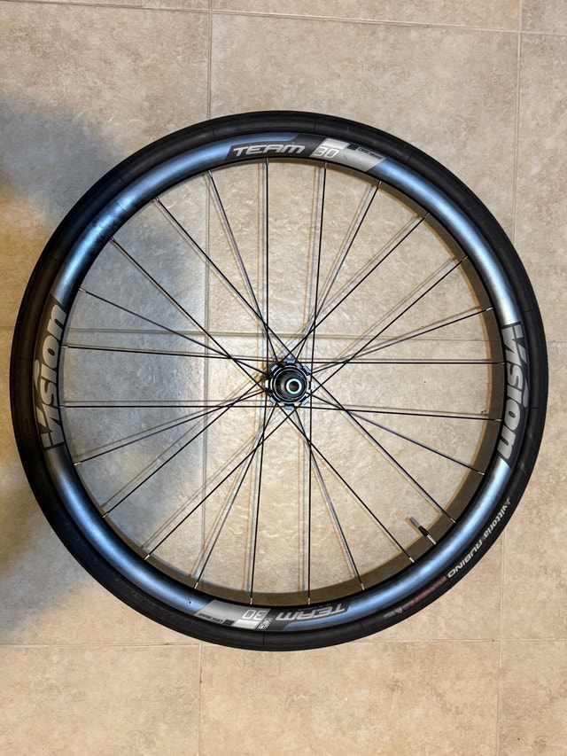Vision Team 30 Disc 700c TLR Wheelset – Like New - photo 5