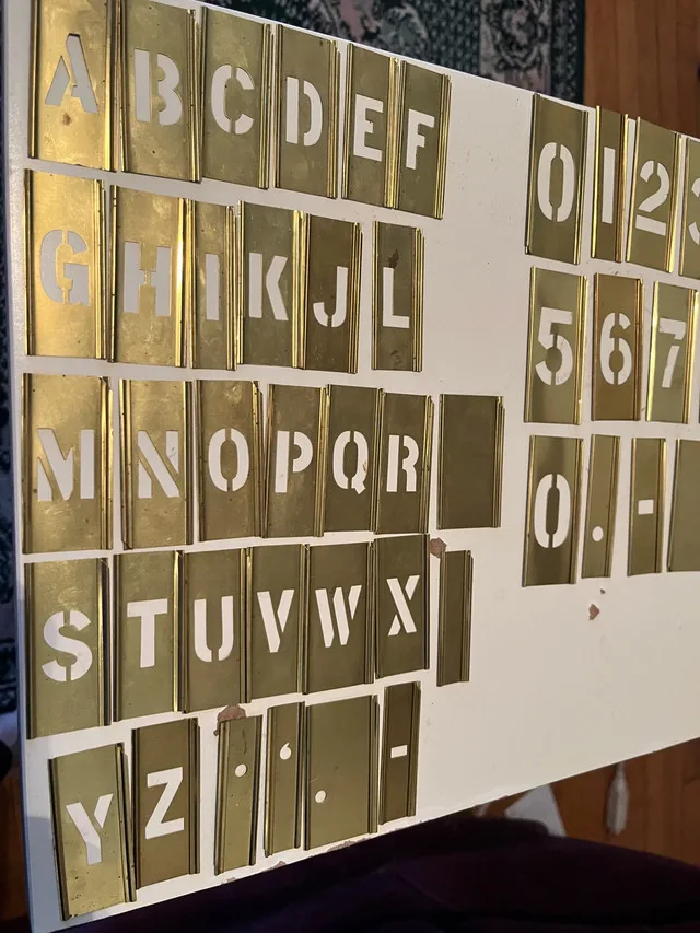 Hanson Interlocking Reusable Brass Stencils image indicator(6)