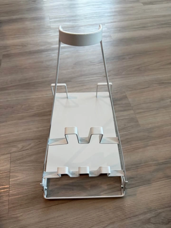 Vacuum Cleaner Stand – White - photo 3