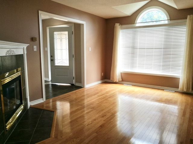 Bright & Spacious 3-Bedroom Family Home for Rent - photo 3