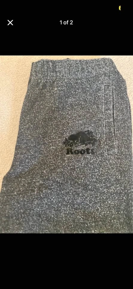 BNWT Roots Sweatpants