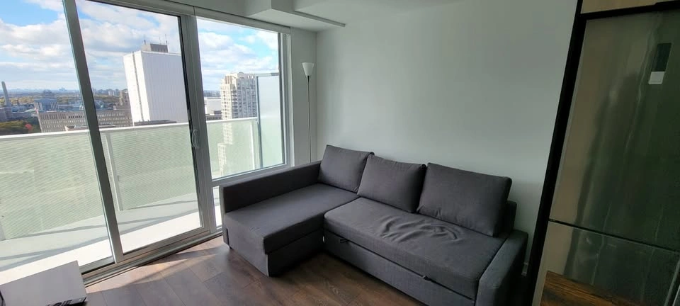 1 Bed 1 Bath Apartment - photo 3