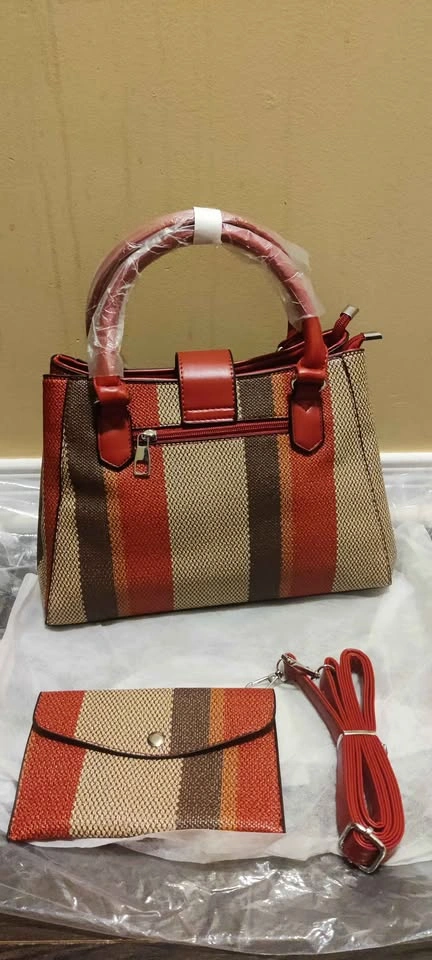 Brand new premium quality 2pc red color hand bag set - photo 3