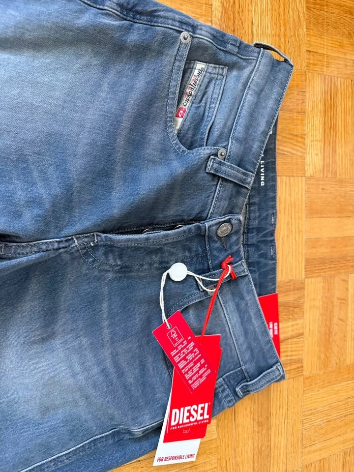 Diesel 1992 D-Jiann Slim Jeans – New with Tags - photo 5