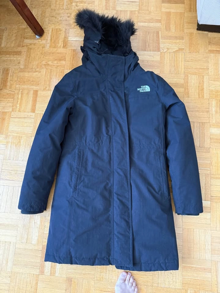 The North Face Women’s Arctic Parka - photo 2