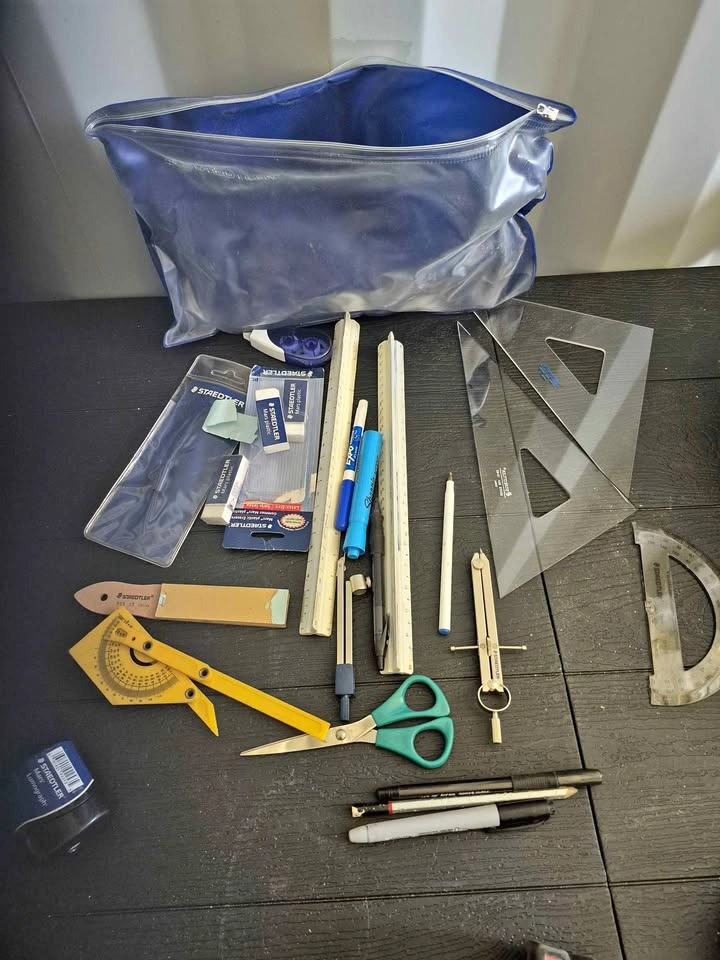 Technical drawing kit