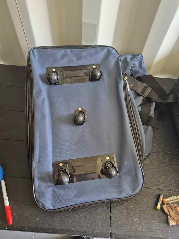 Rolling travel bag - photo 3