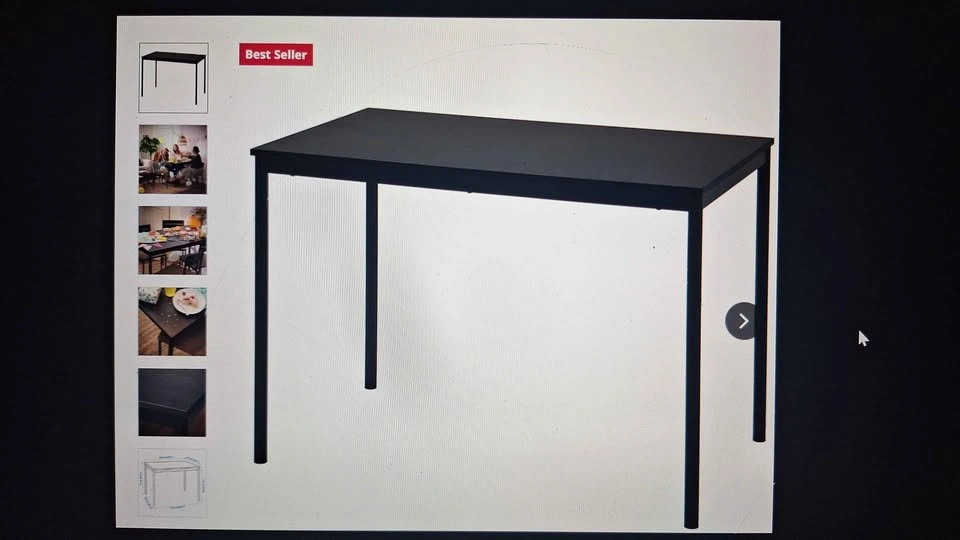 Black Dining Table- Nearly perfect condition - photo 2