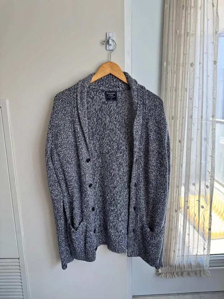 Abercrombie cardigan Size M (Men)- New thumbnail