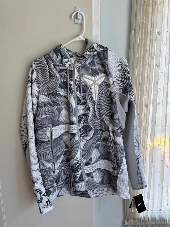 Kobe Mambula Jacket - New with tag (M) thumbnail