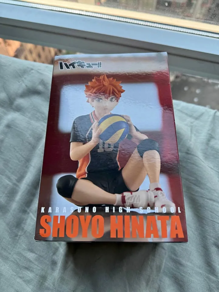 Shoot Hinata figurine - New thumbnail