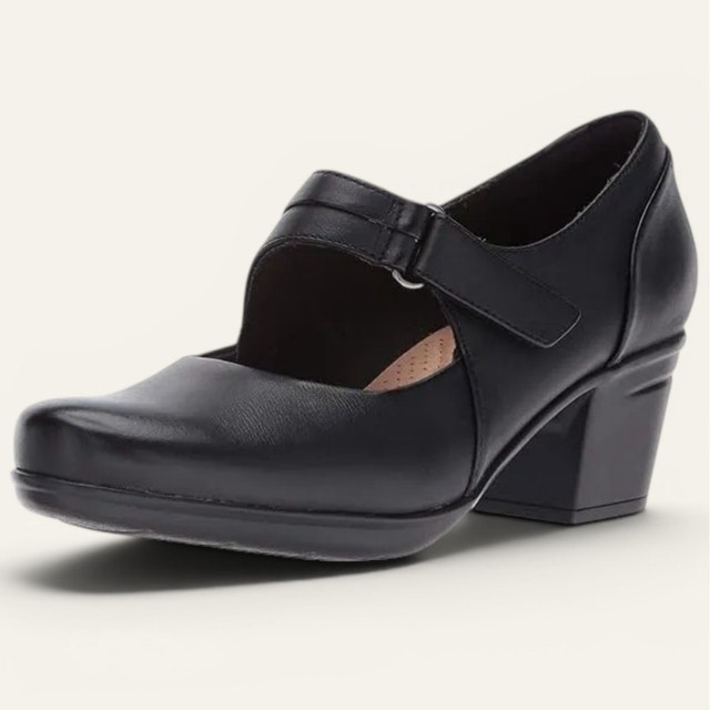 [BNIB] Clarks Women's Emslie Lulin Black Leather Pumps - 7.5M