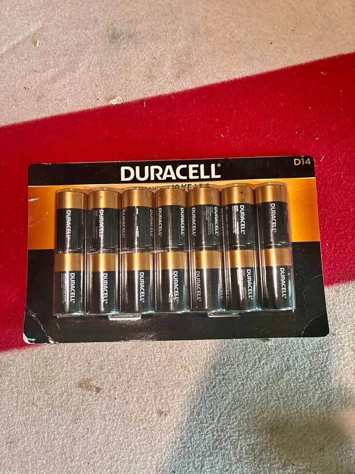 Duracell 14 pack size D batteries