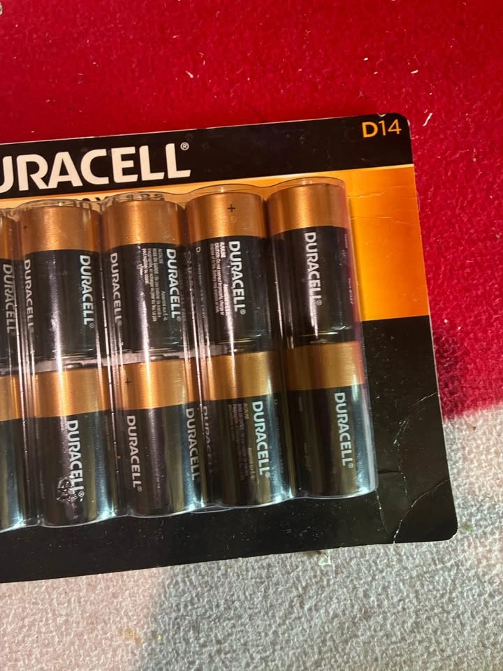 Duracell 14 pack size D batteries - photo 4