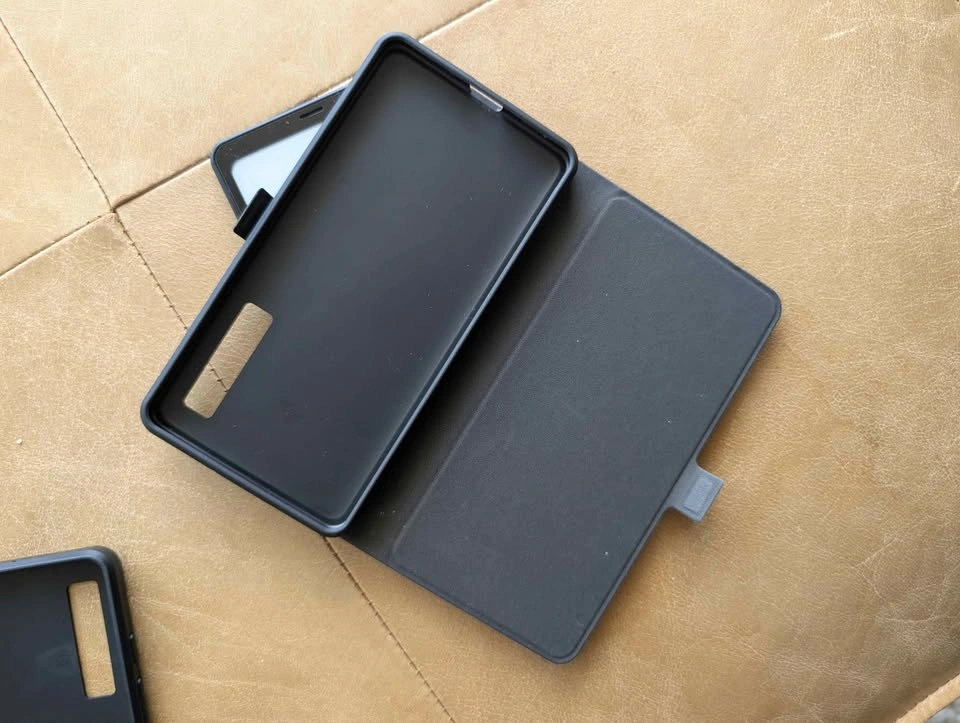 BOOX Palma – Pocket E-Ink Android Tablet (Like New) - photo 4