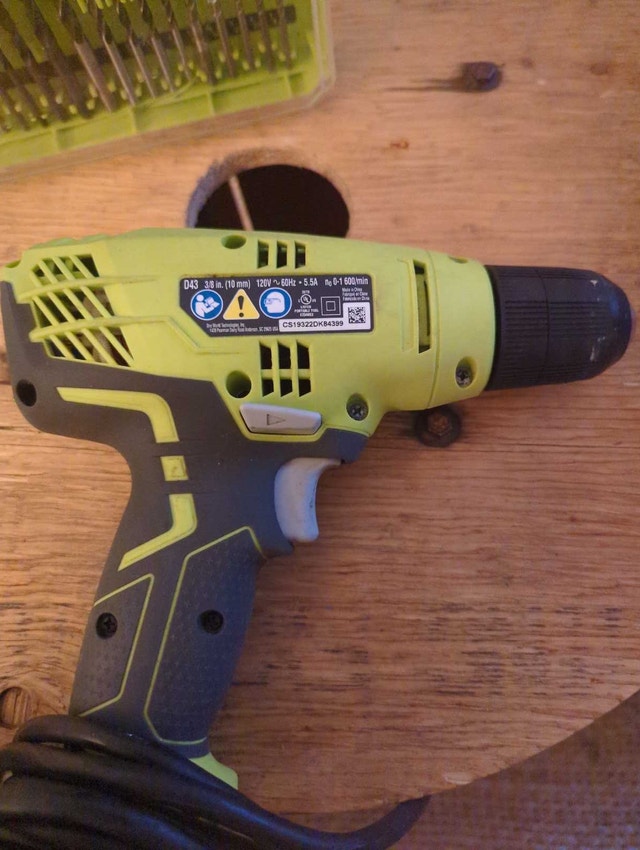 Ryobi Drill and 101-Piece Drilling and Driving Kit - photo 3