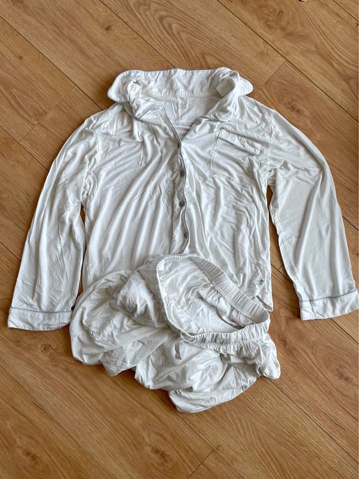 Cozy Earth Bamboo Pajama Set – Women’s Large – White