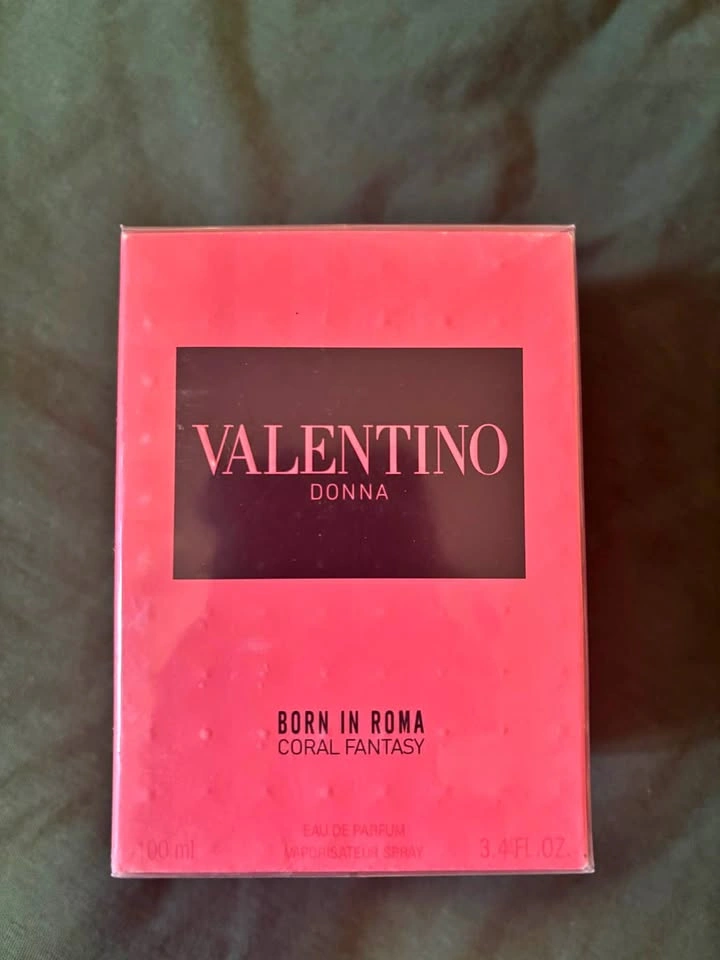 VALENTINO BORN IN ROMA CORAL FANTASY