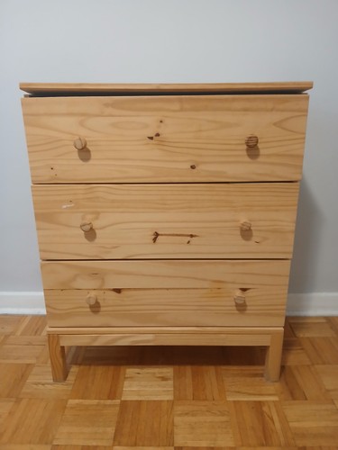 3 drawer wooden dresser - photo 2