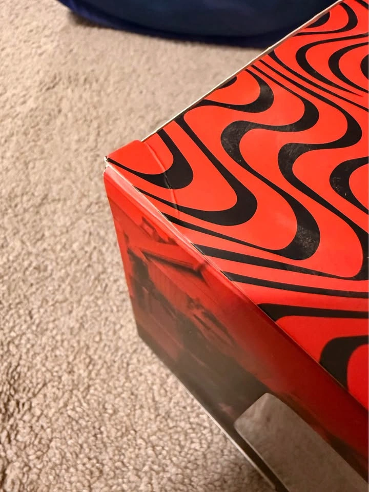 Pewdiepie 100 Mill Club figurine - photo 4