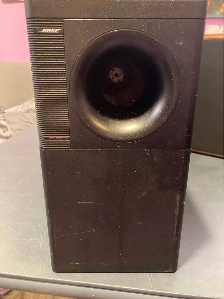 Bose subwoofer - photo 2