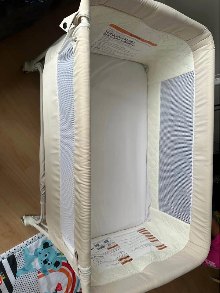Baby bassinet/cradle/bedside sleeper - photo 3