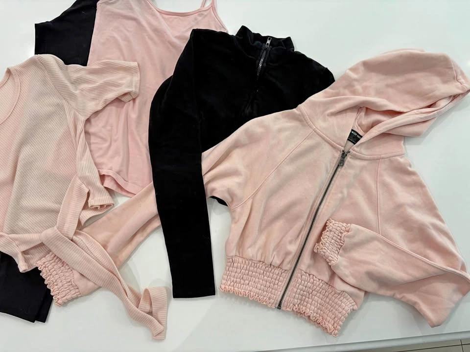 6 pieces of clothing Missguided and Streetwear Society Women's T