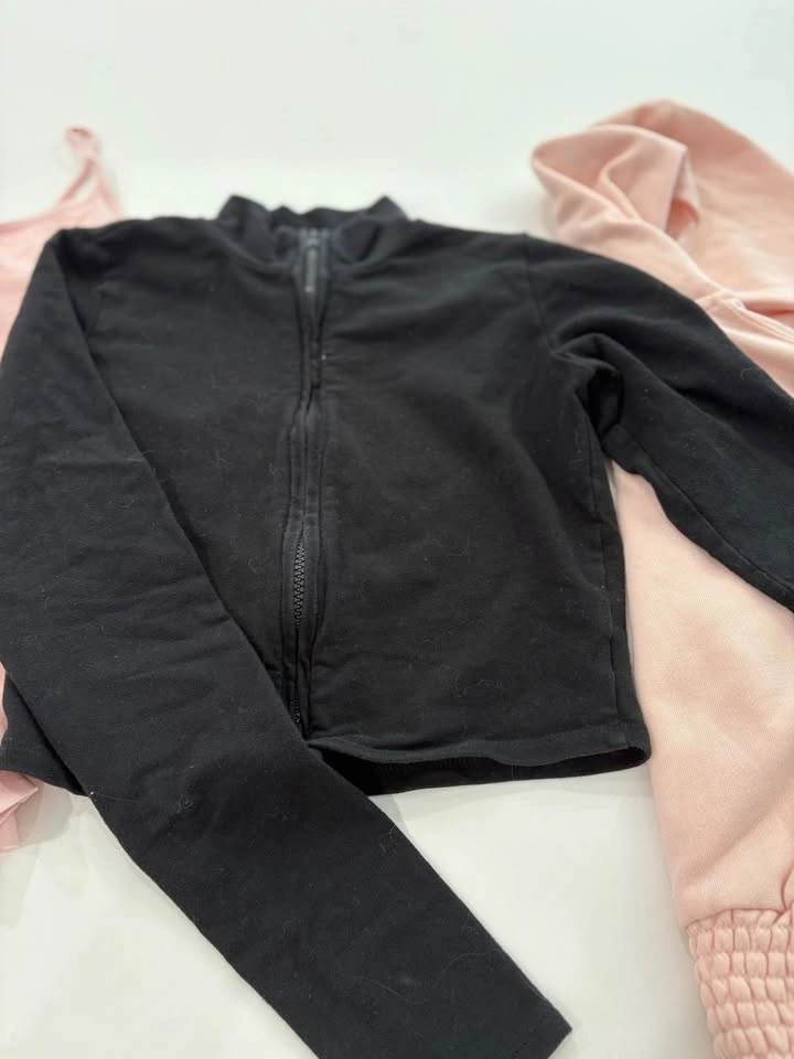6 pieces of clothing Missguided and Streetwear Society Women's T - photo 5