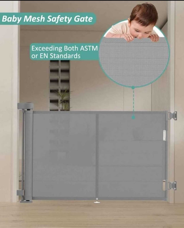 Retractable Baby Gate - photo 3