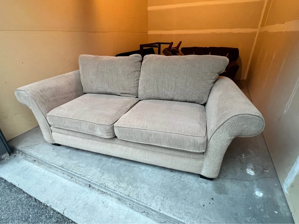 FREE DELIVERY 🚚 Beige Couch Potato Sofa Couch - photo 2